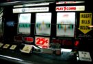How Slot Machine Random Number Generators (RNGs) Work Continuously
